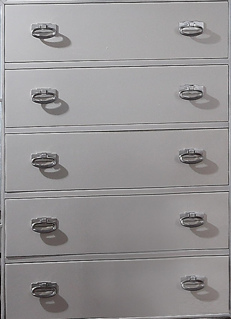 Gloria Contemporary Style Chest in White finish Wood