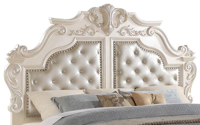 Victoria Traditional Style King Bed in Off-White finish Wood